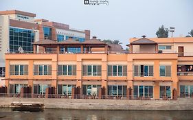 Nile Transportation Hotel